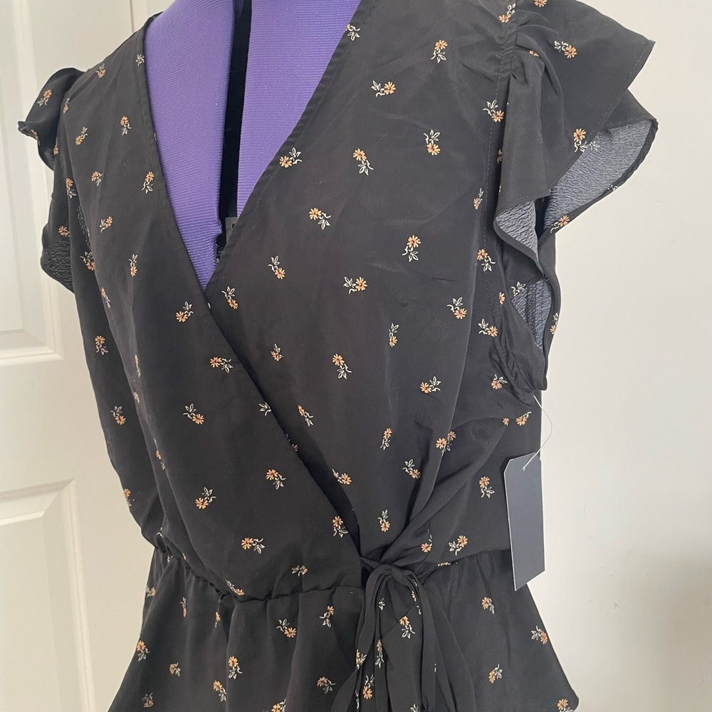 Melrose and Market Dark Floral Top